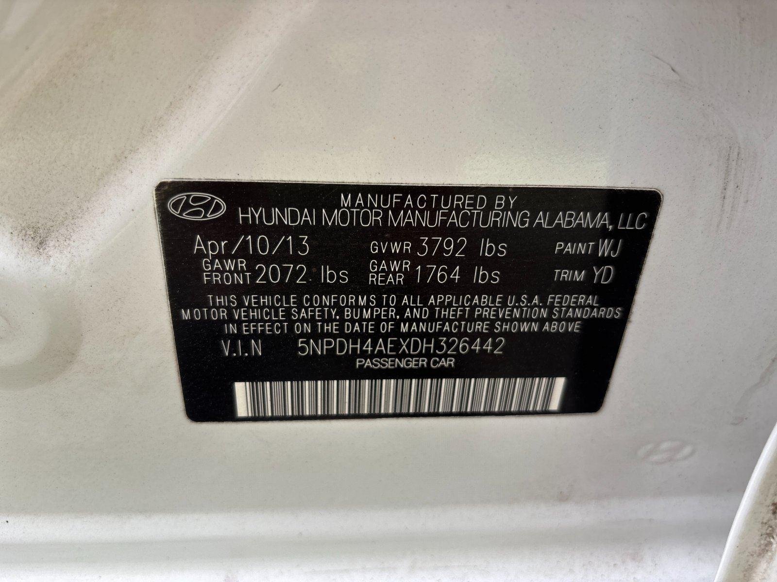 Used 2013 Shimmering White Hyundai GLS PZEV image 11