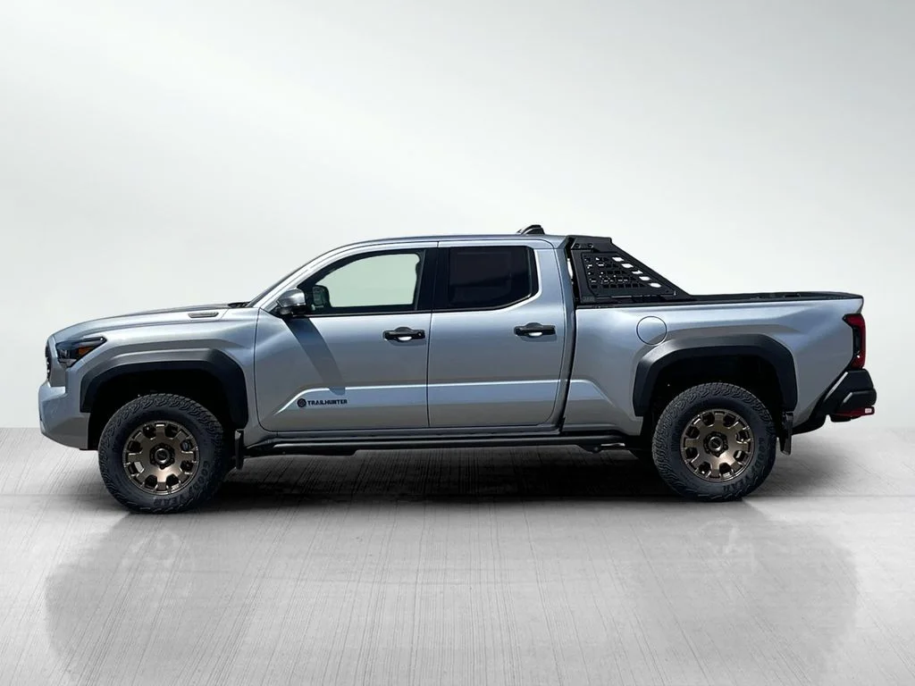 New 2026 Celestial Silver Metallic Toyota Trailhunter Hybrid image 6