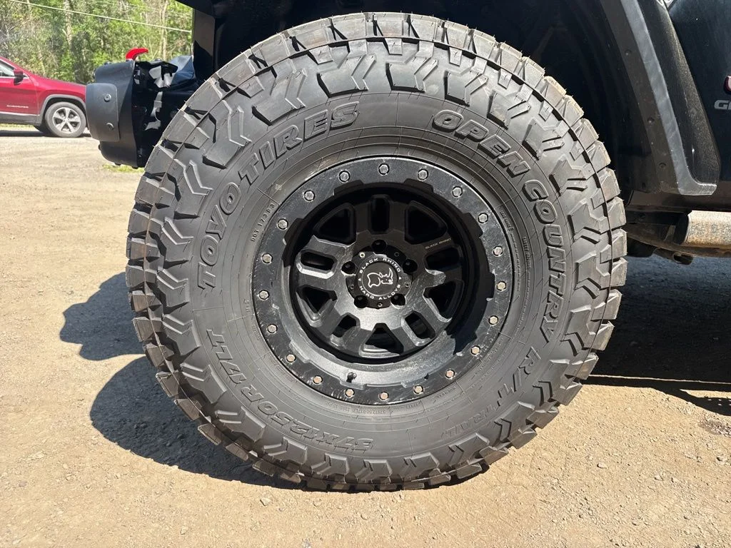 Used 2020 Black Jeep Rubicon image 12