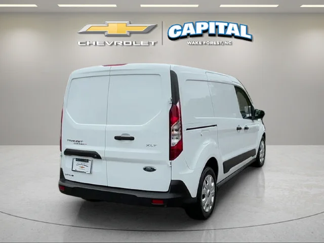 Used 2023 Frozen White Ford XLT image 5