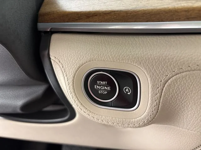 Used 2020 Silver Mercedes-Benz GLE 450 image 32