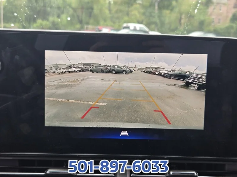 Used 2025 SILVER CHEVROLET FWD 4DR 2RS image 22