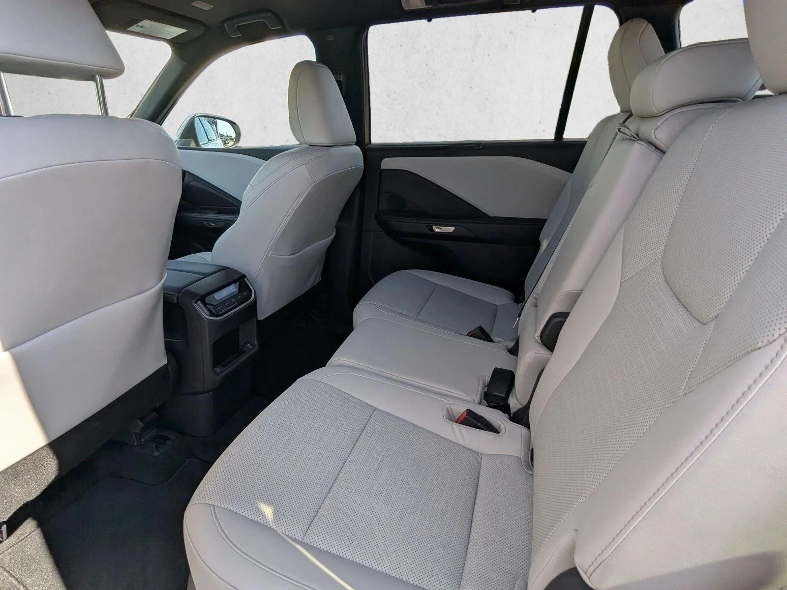 2024 Lexus TX 350 - Photo 17