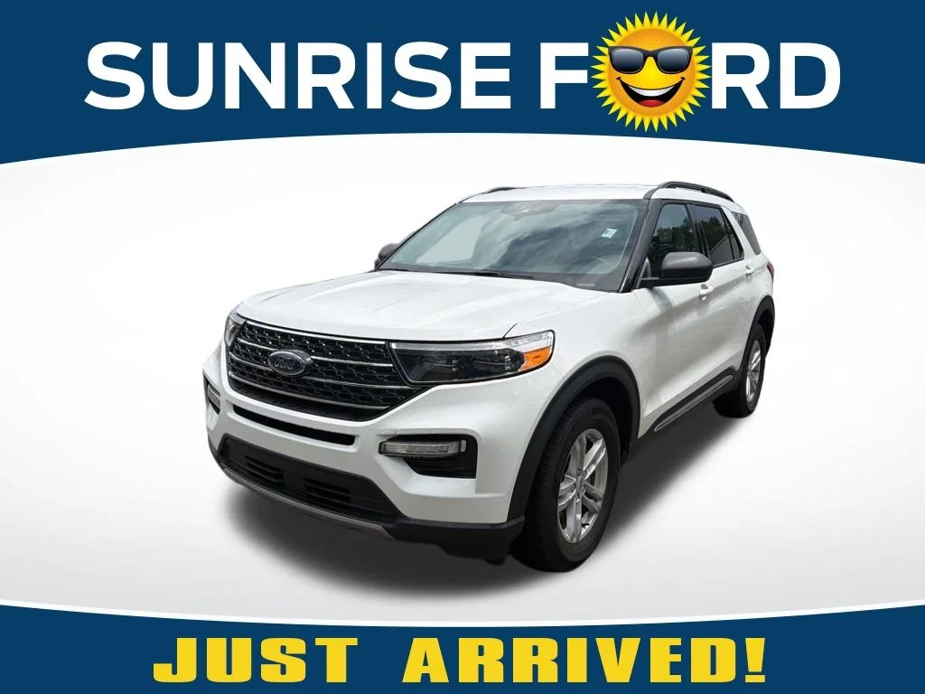 2024 Ford Explorer XLT 4WD's photo