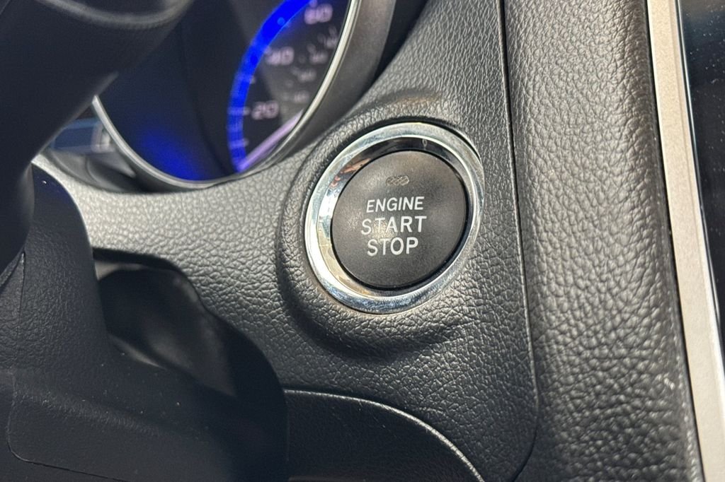 Used 2018 Blue Subaru 3.6R image 28