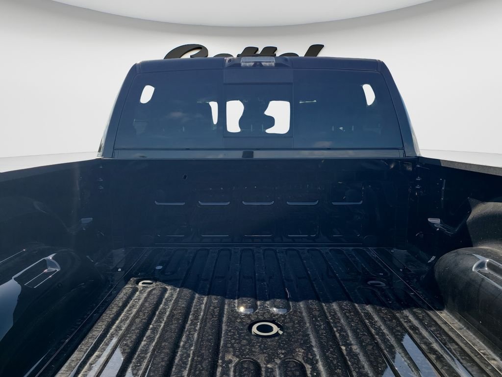 2026 RAM 2500 Laramie - Photo 9