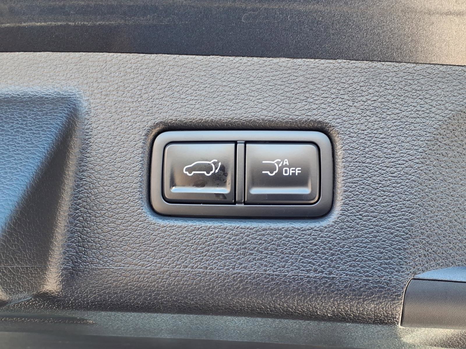 Certified Used 2024 Gravity Gray Kia SX image 23