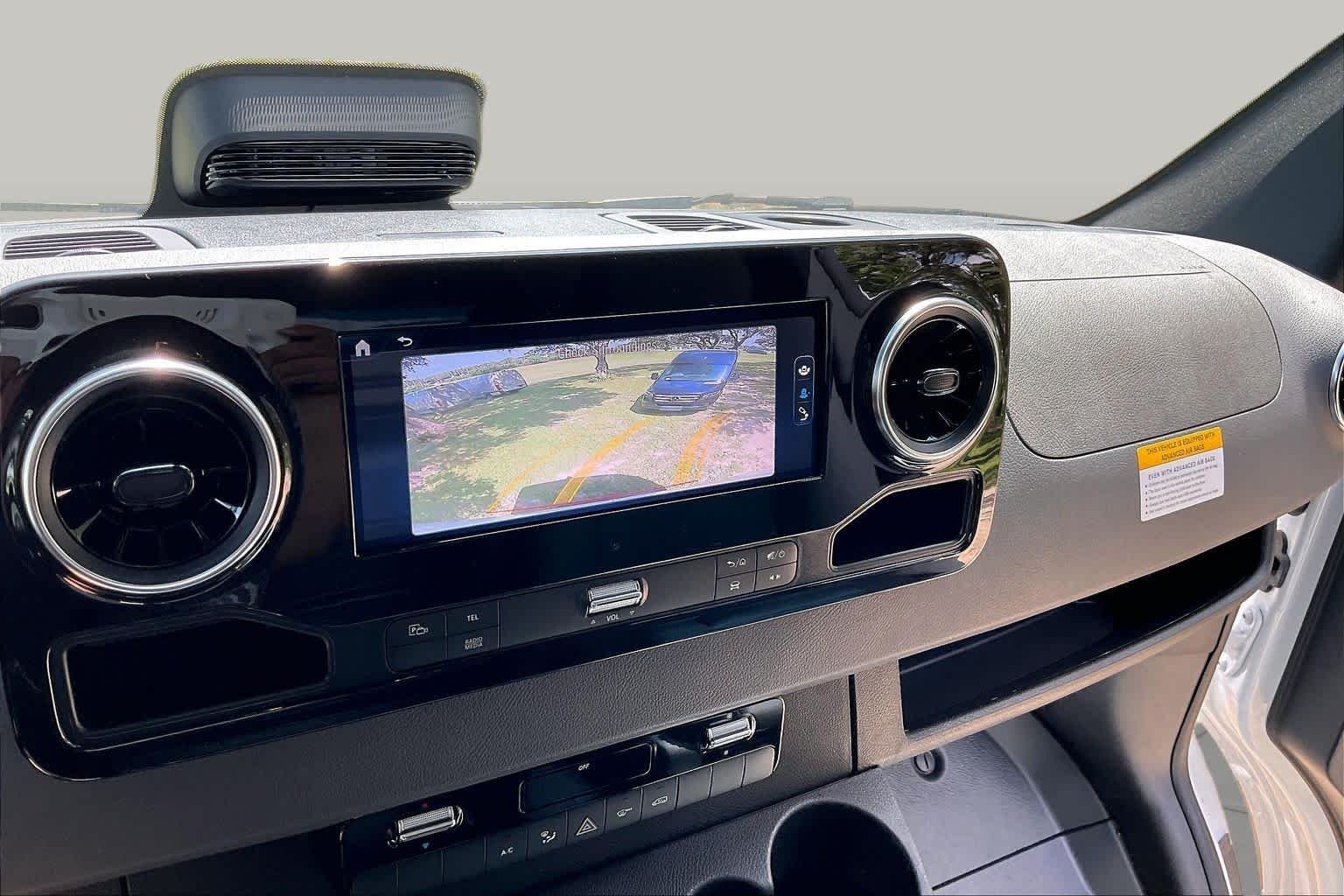 Used 2025 Arctic White Mercedes-Benz  image 26