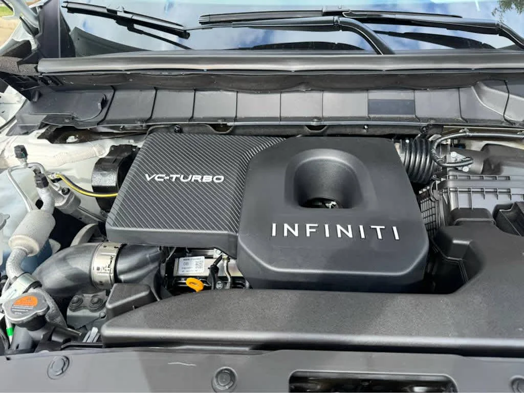 New 2027 HARBOR GRAY INFINITI Luxe FWD image 20