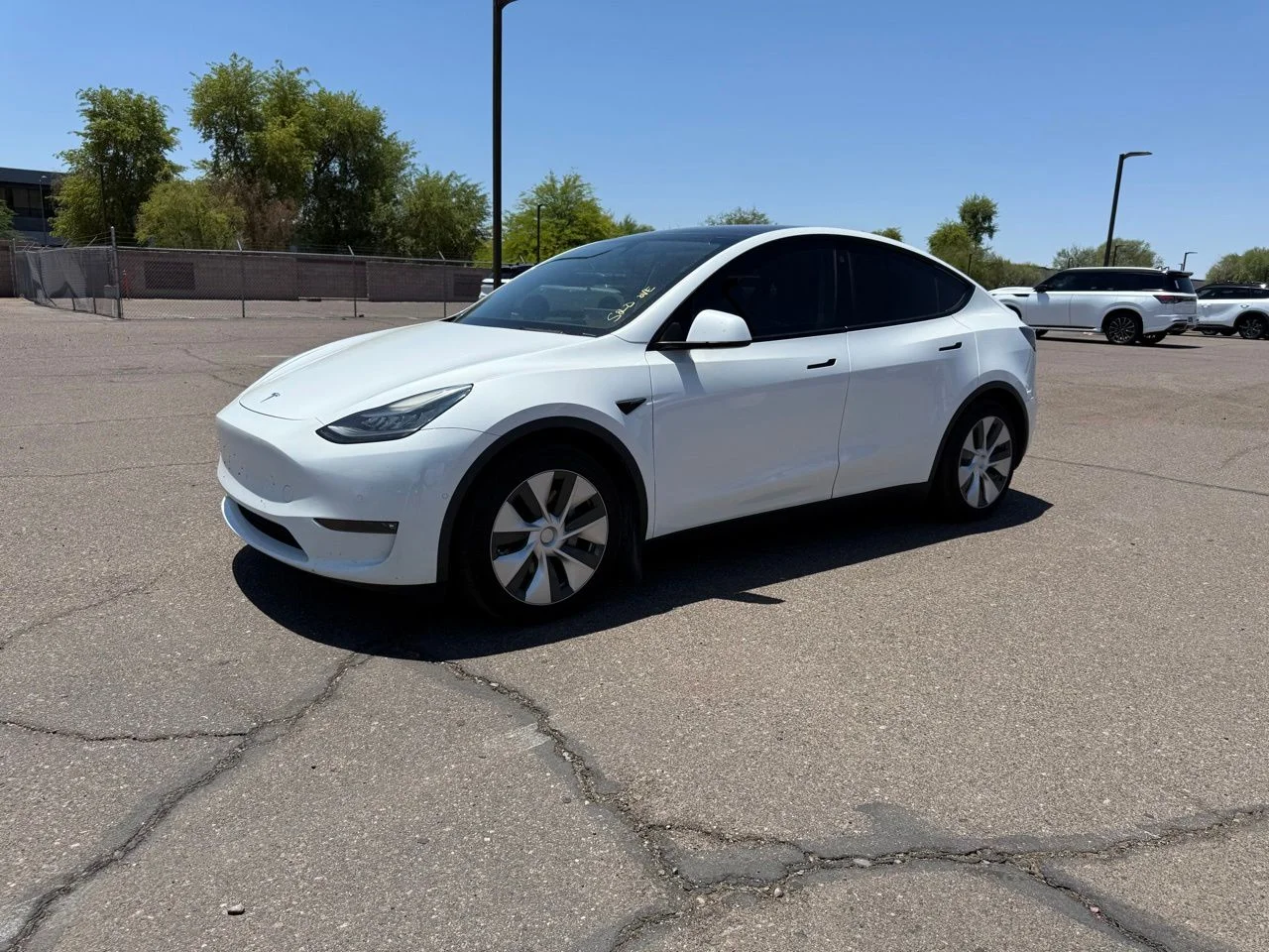 2022 Tesla Model Y Long Range Dual Motor All-Wheel Drive's photo