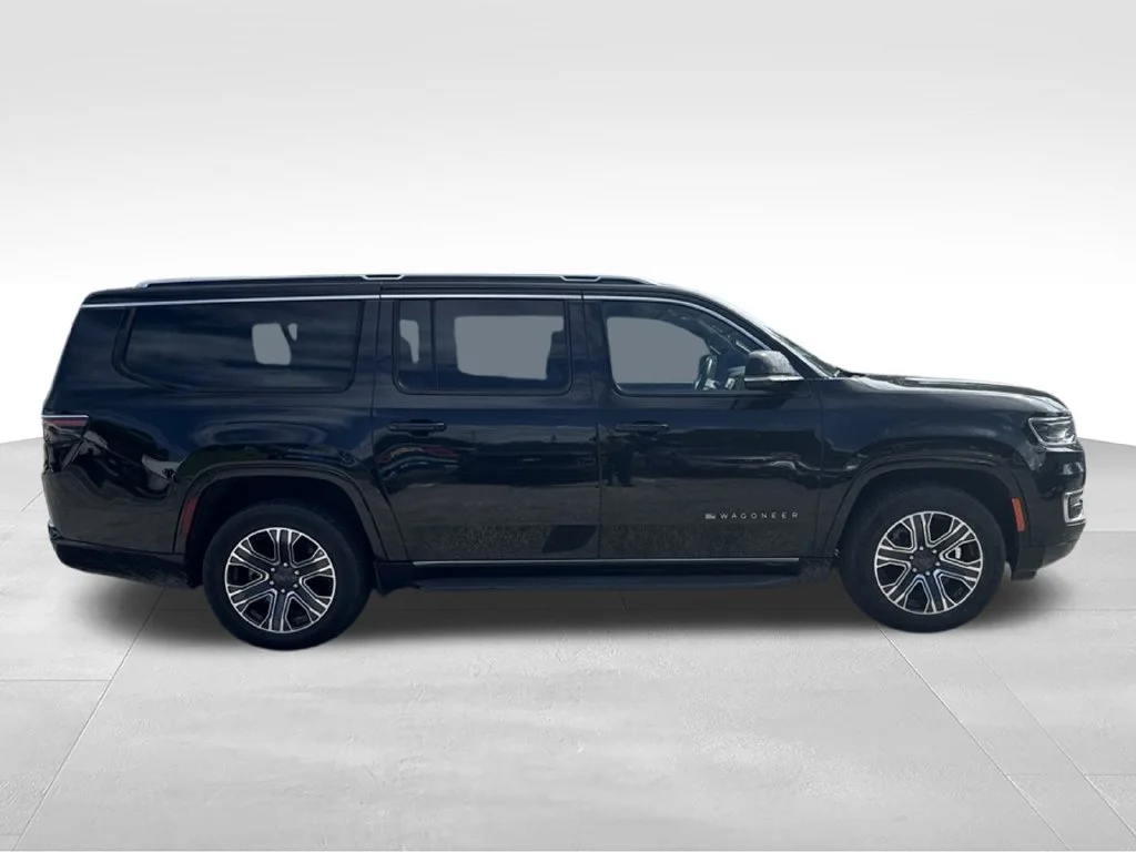 Used 2024 Black Jeep Series II image 4