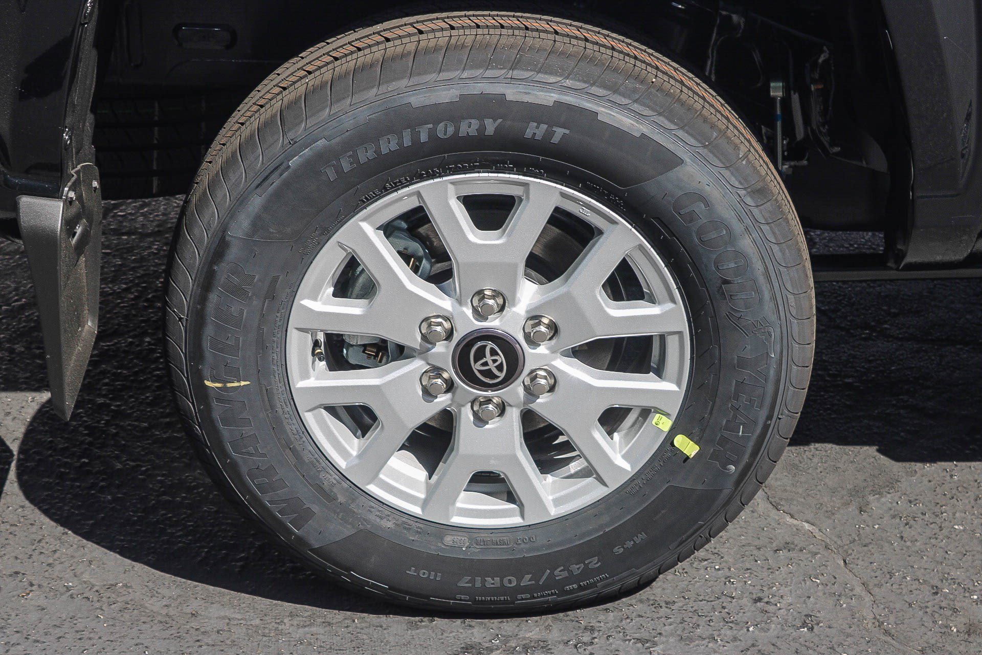 New 2026  Toyota  SR5 image 11