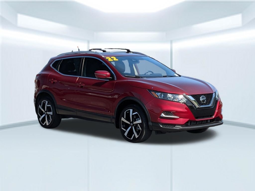 Used 2022 Red Nissan SL image 8