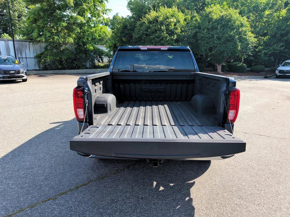 Used 2023 Pacific Blue Metallic GMC SLE image 15
