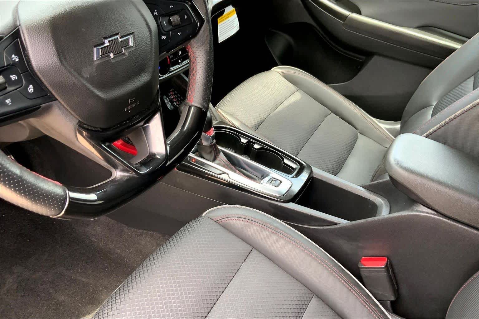 Used 2022 Mosaic Black Metallic Chevrolet RS image 16
