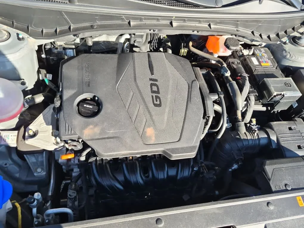 Certified Used 2024 Hampton Gray Hyundai SEL image 20