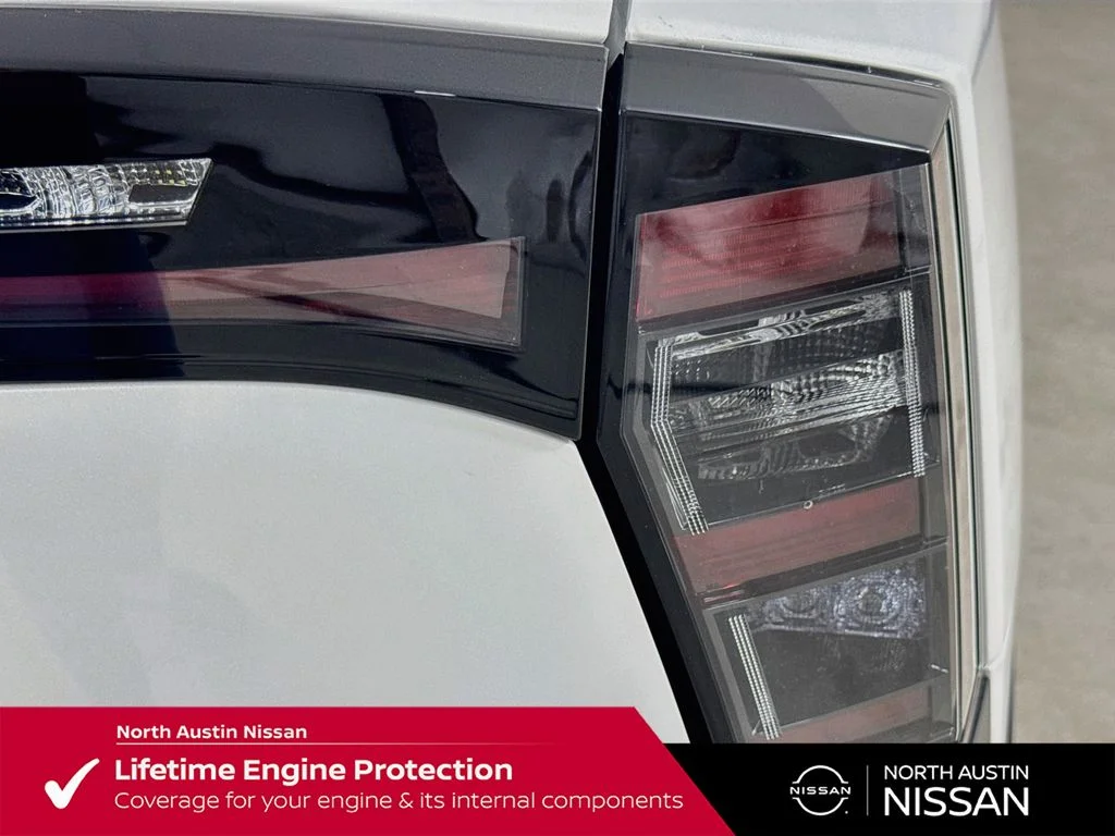 New 2026 White Nissan SR image 31
