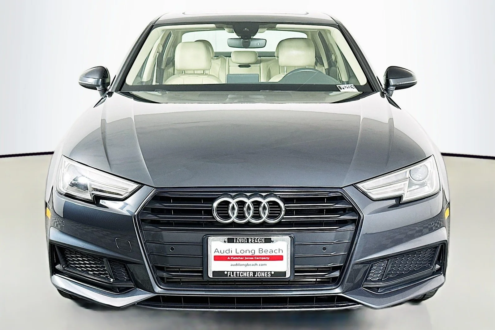 Used 2019 Manhattan Gray Metallic Audi Titanium Premium image 2
