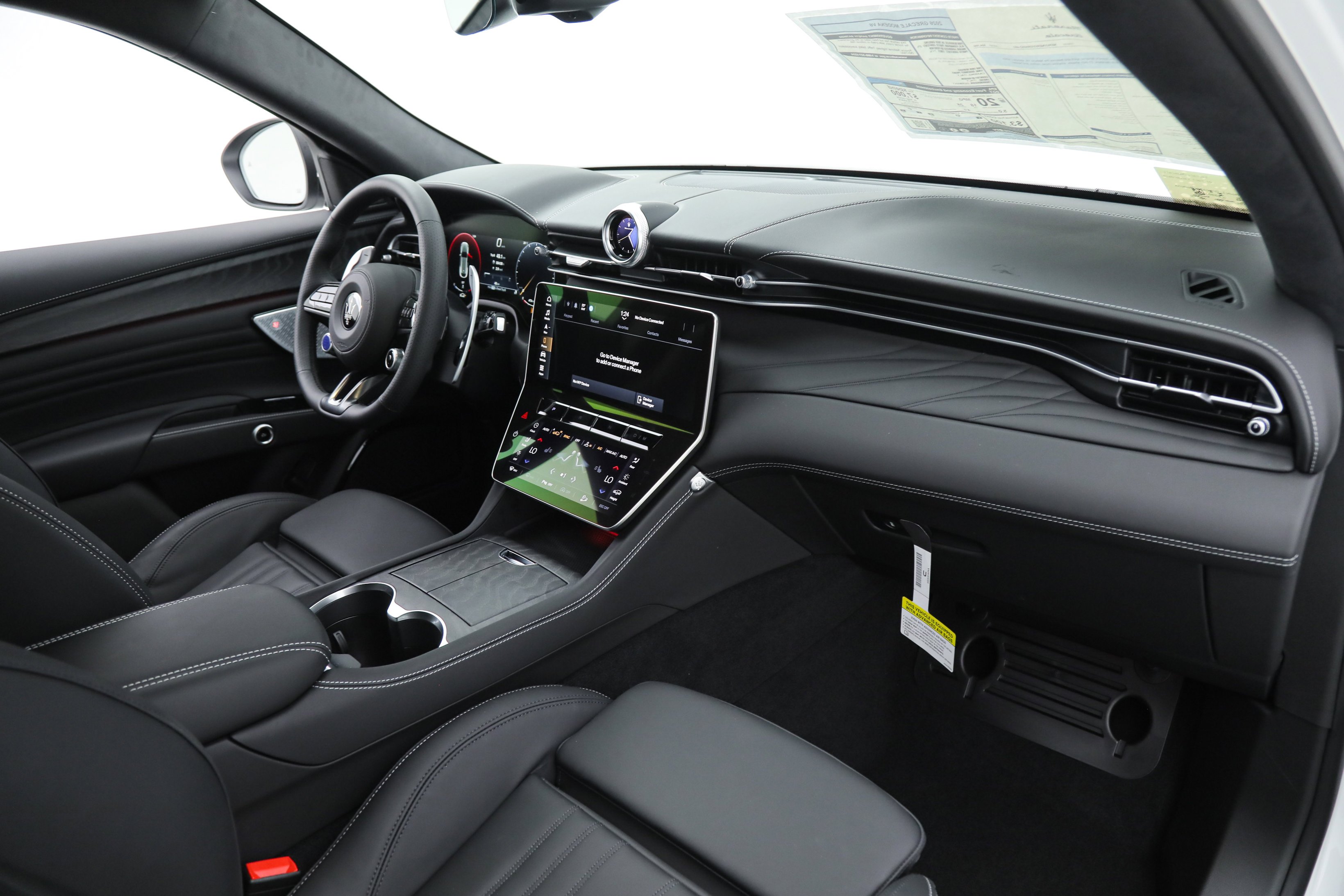 2026 Maserati Grecale Modena V6 - Photo 10