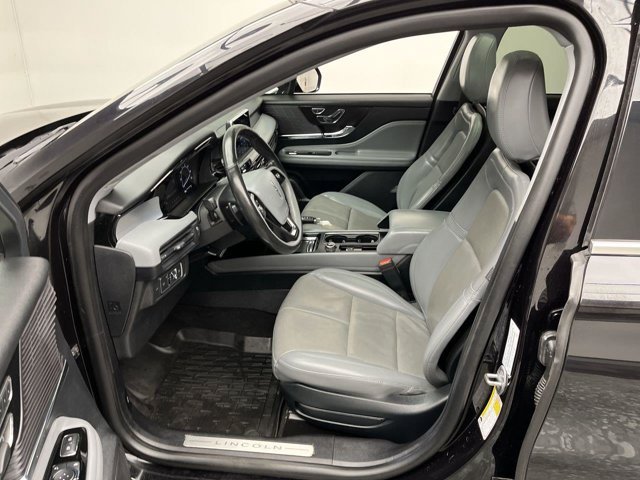 Used 2022 Infinite Black Metallic Clearcoat Lincoln Standard image 3
