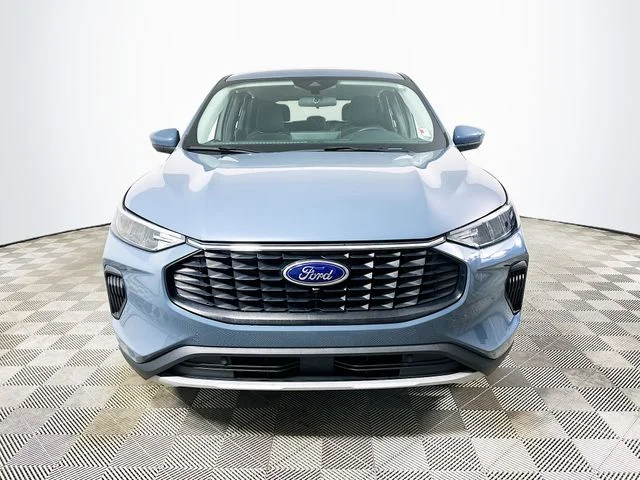 Certified Pre-Owned 2023 Ford Escape Active