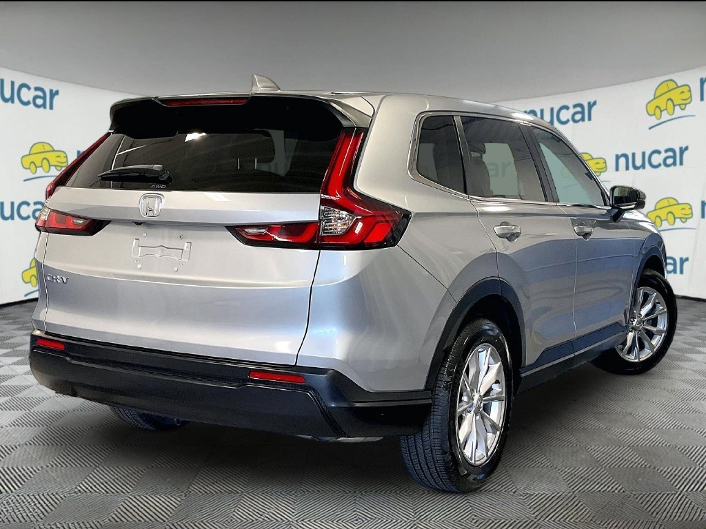 Used 2023 Silver Honda EX image 6