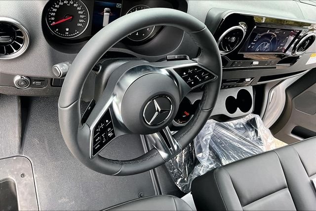 New 2026 Arctic White Mercedes-Benz Cargo 144 WB image 9
