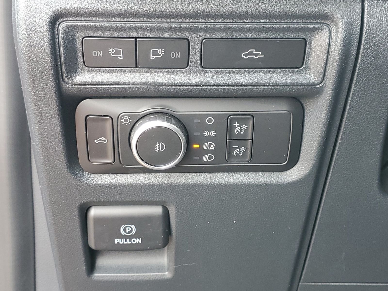 Used 2021 Red Ford XLT image 14