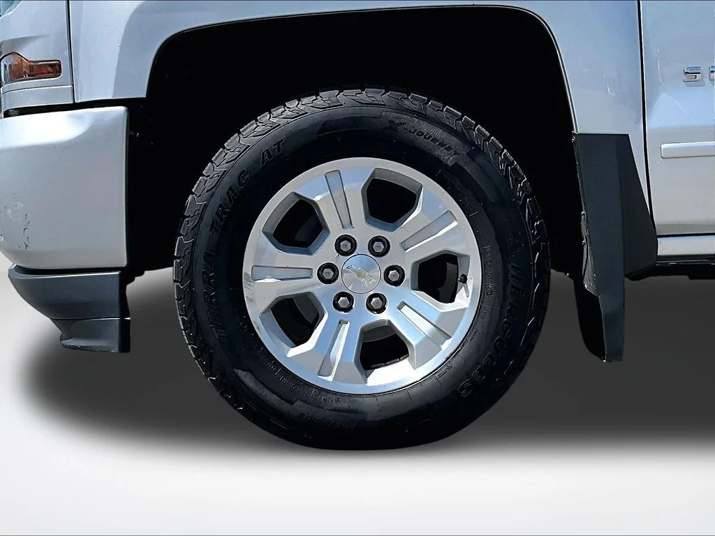 Used 2019 Silver Chevrolet LT image 10