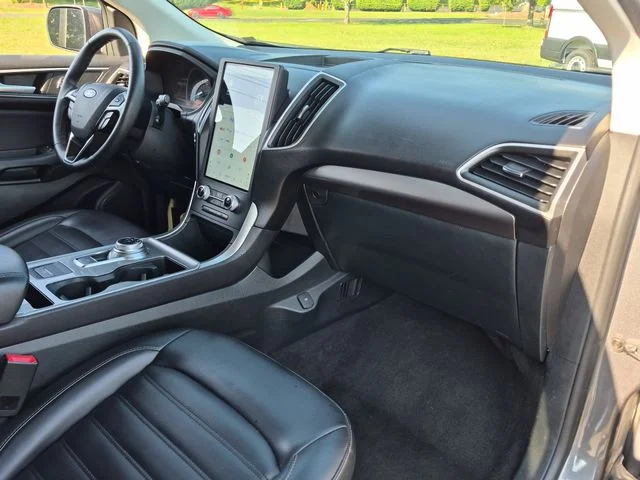 Used 2024 Gray Ford SEL image 35