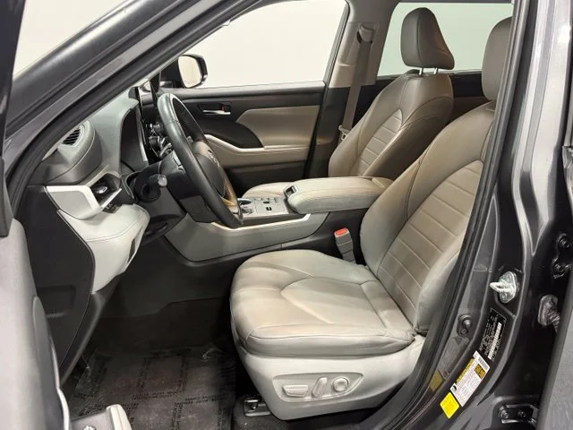 Used 2023 Gray Toyota XLE image 12