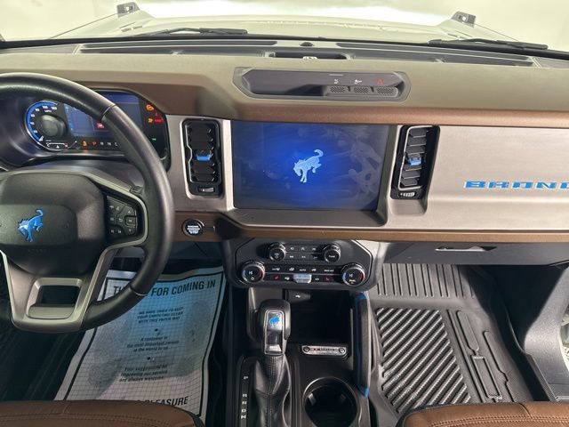 Used 2023 Green Ford Base image 17