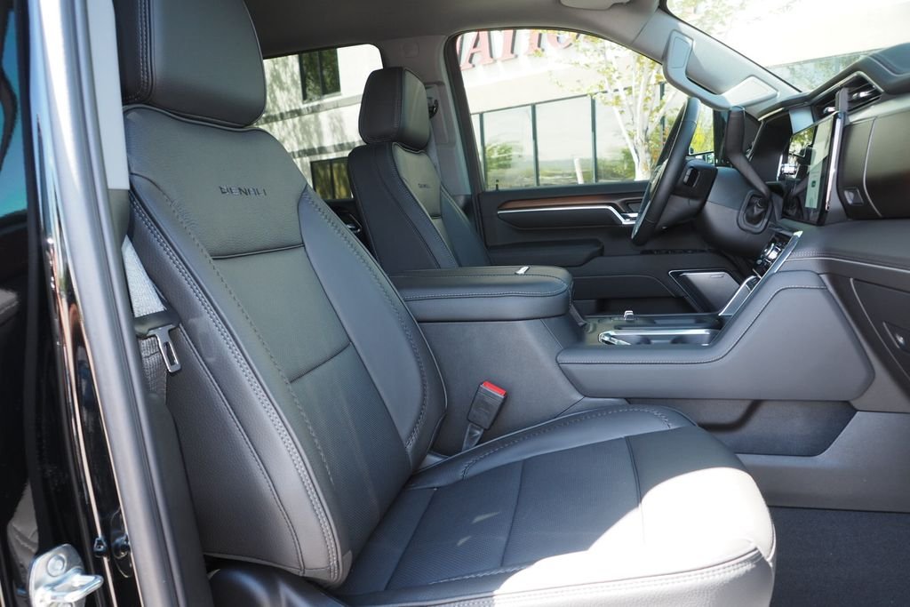 2026 GMC Sierra 3500HD Denali - Photo 23