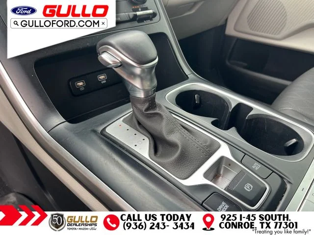 Used 2023 Snow White Pearl Kia LX Seat Package image 28