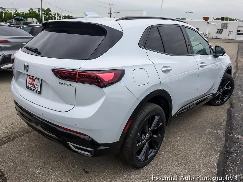 2026 Buick Envision Sport Touring - Photo 9