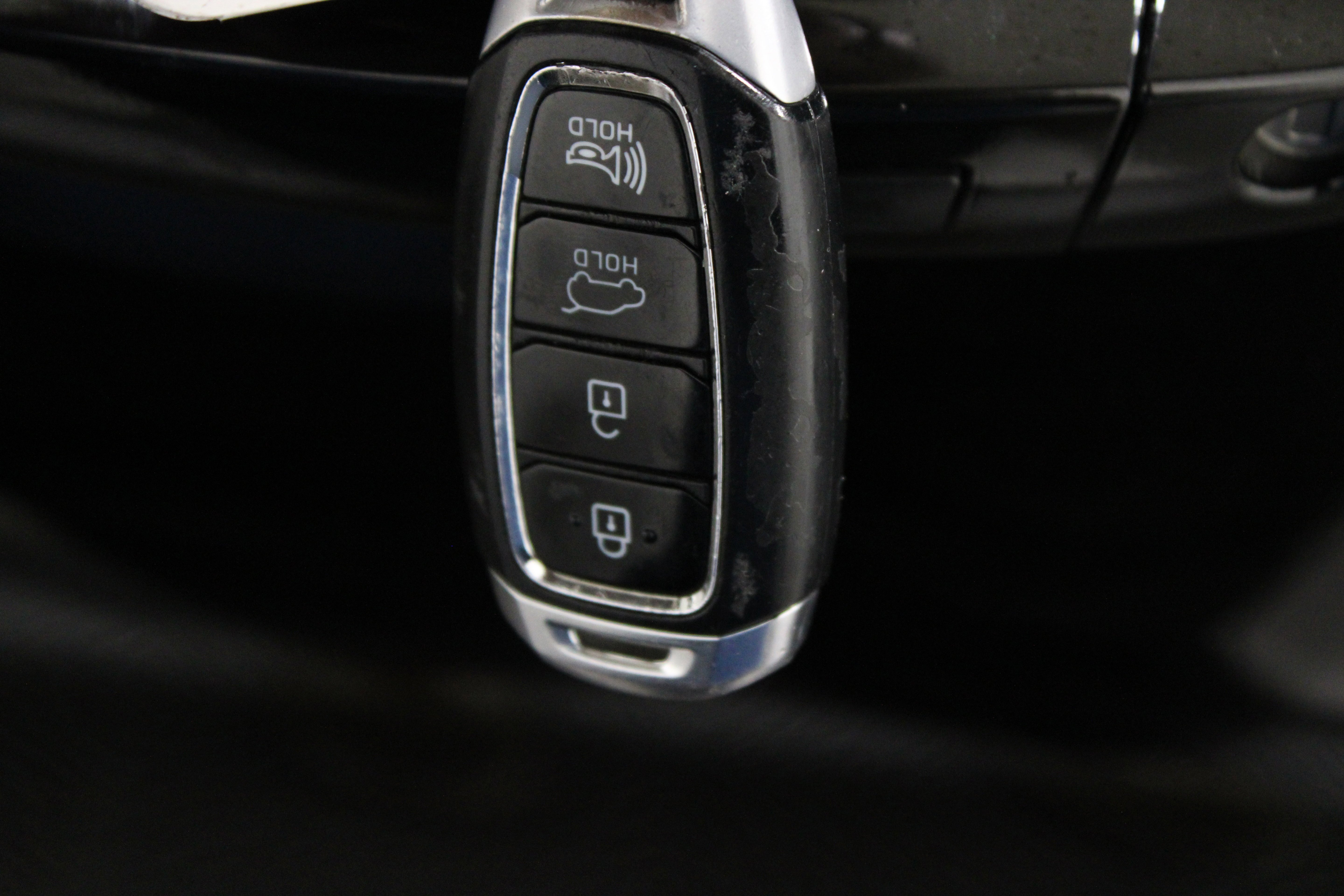 Used 2021 Ultra Black Hyundai SEL image 19