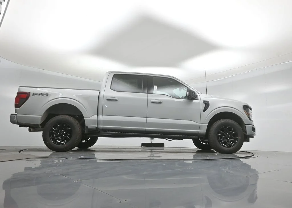 New 2026 Avalanche Ford XLT image 41