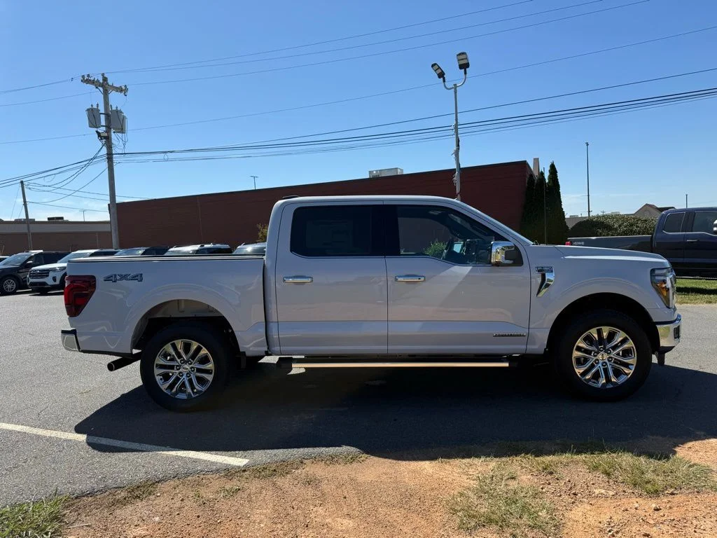 New 2025 White Ford Lariat image 2