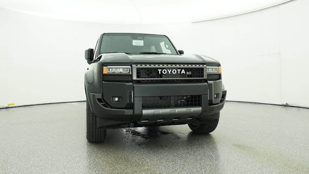 New 2027 Inked Toyota Land Cruiser image 7