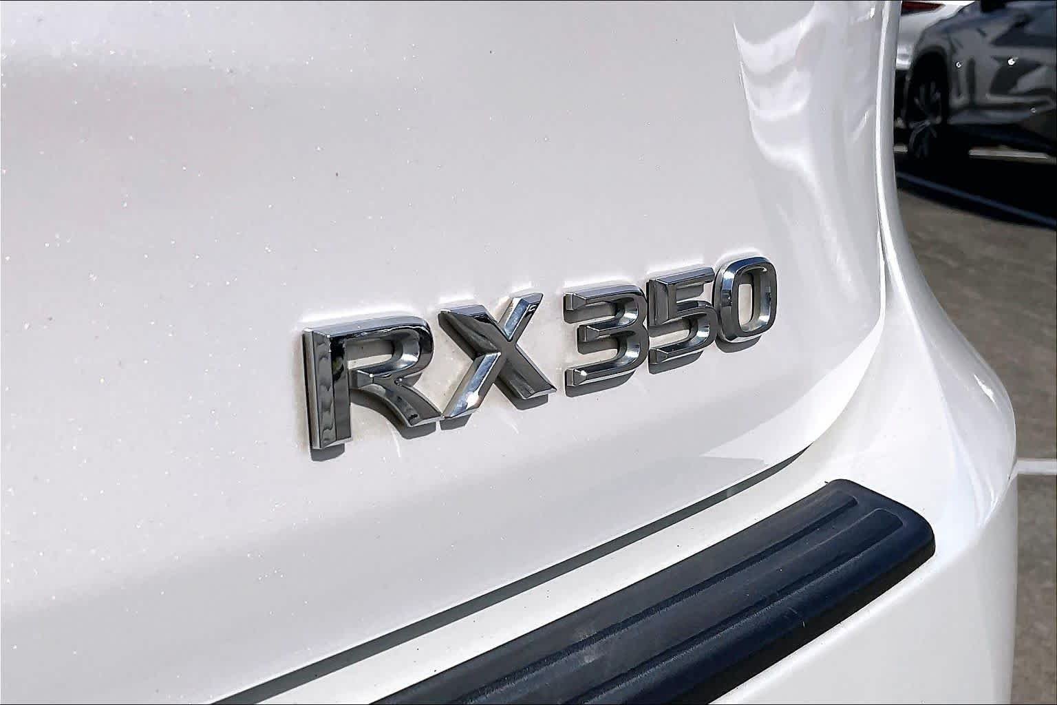 Used 2016 Eminent White Pearl Lexus  image 28