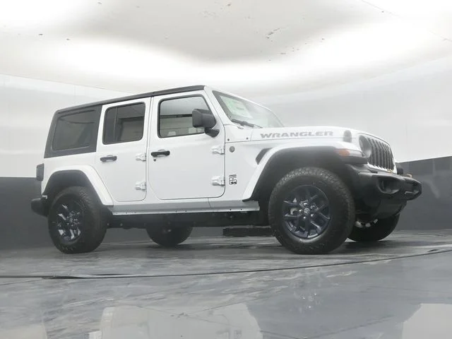 New 2026 Bright White Clear-Coat Exterior Paint Jeep 85th Anniversary Edition image 41