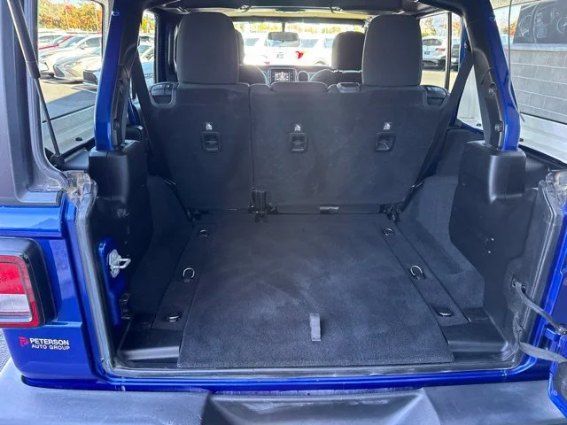 Used 2018 Blue Jeep Unlimited Sport image 19