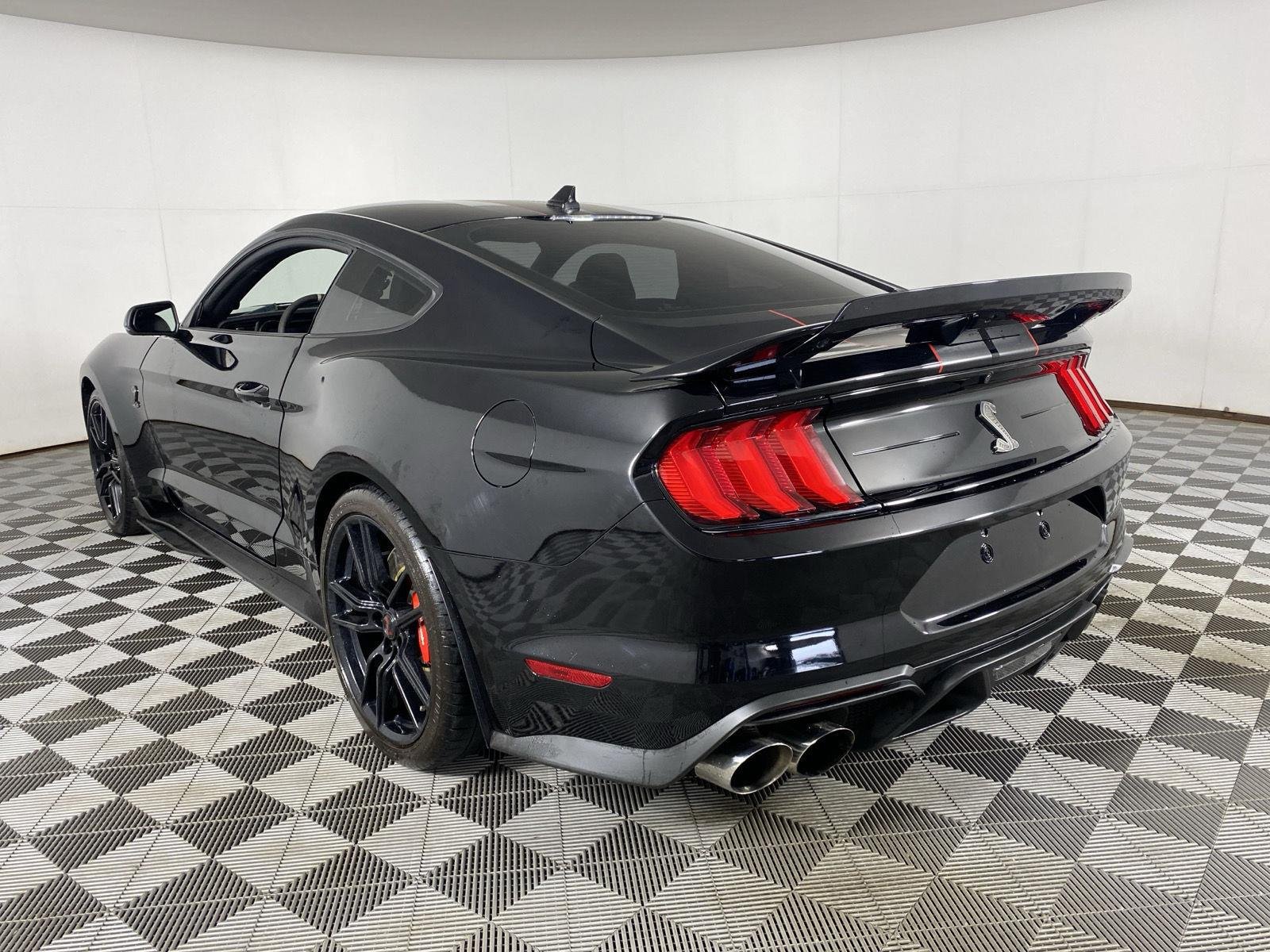 Used 2021 Shadow Black Ford  image 8