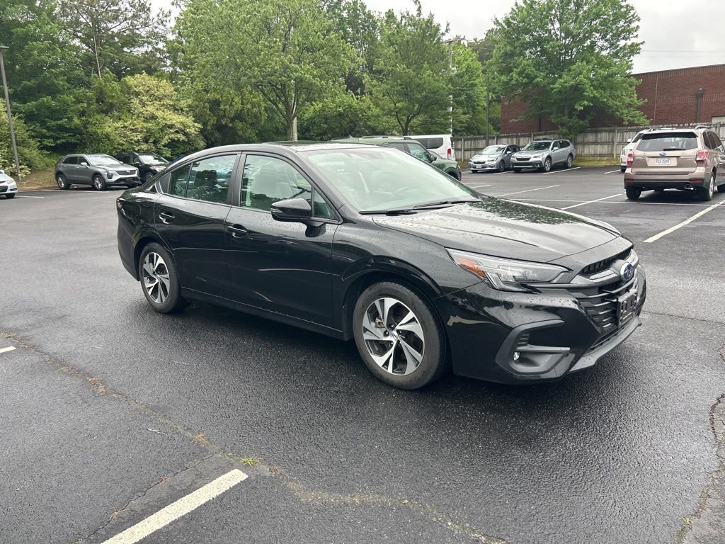 2024 Subaru Legacy Premium's photo