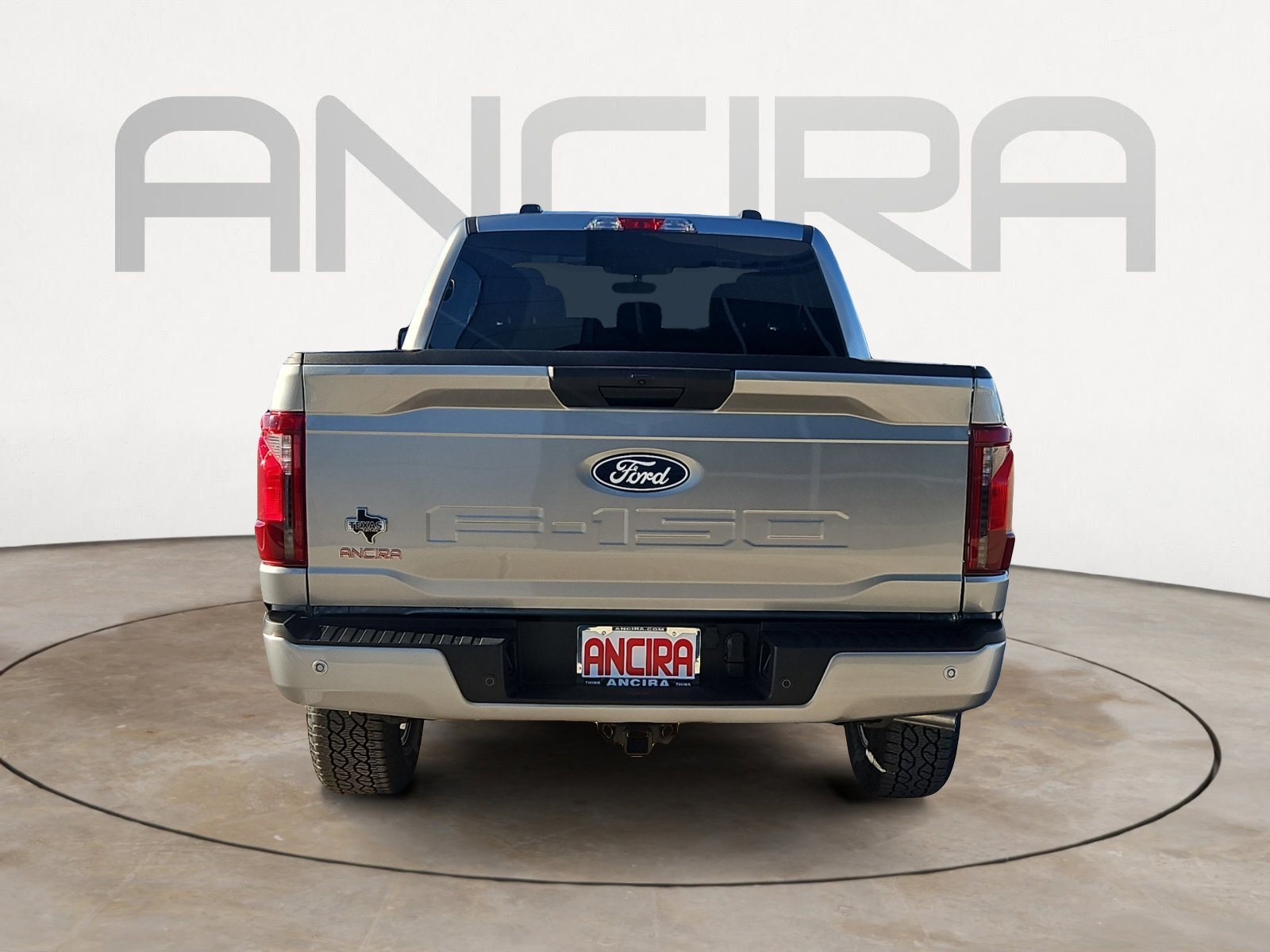 New 2026 Iconic Silver Metallic Ford XLT image 8