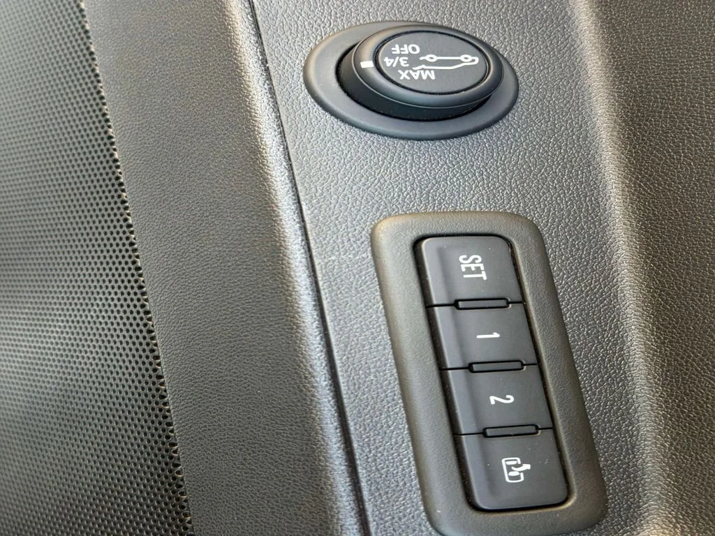 Used 2024 Beige Chevrolet Premier image 20