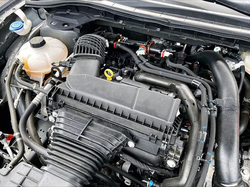 Used 2025 Gray Ford ST-Line Select image 33