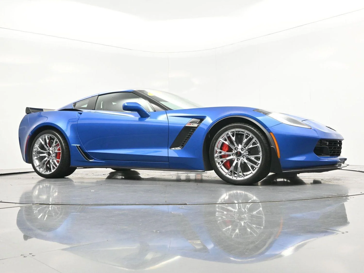 Used 2016 LAGUNA BLUE METALLIC TINTCOAT Chevrolet Z06 3LZ image 48