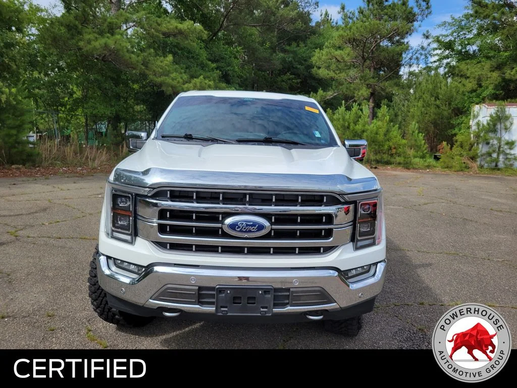 Used 2021 White Ford Lariat image 10
