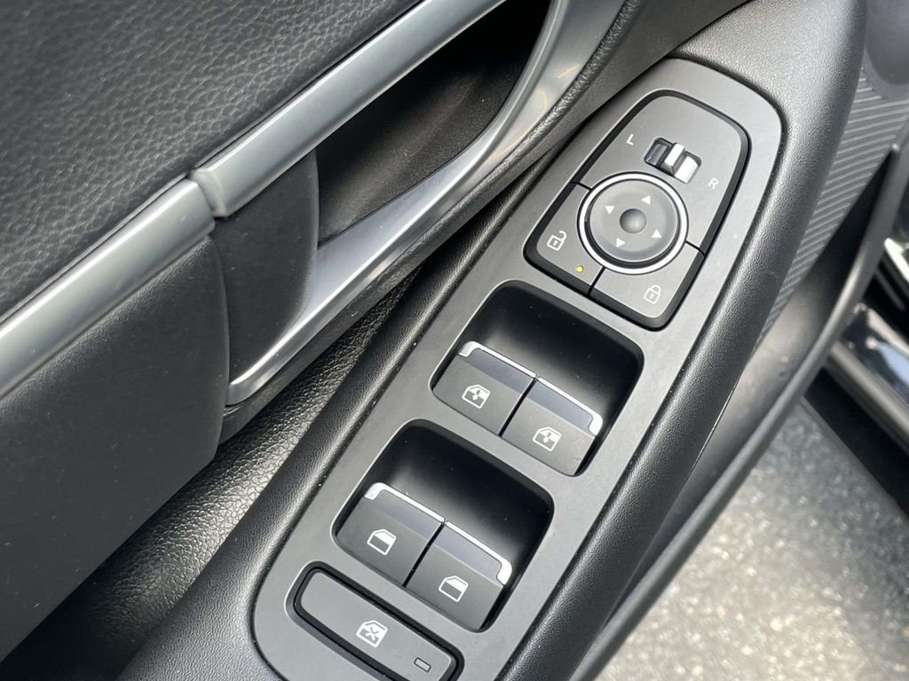 Certified Used 2024 Black Hyundai SEL image 14